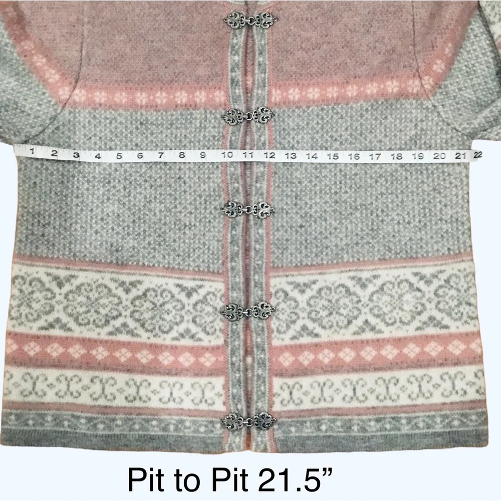Vintage Carroll Reed Nordic Wool Cardigan Fair Isle Pink/Gray Metal Clasp Size L